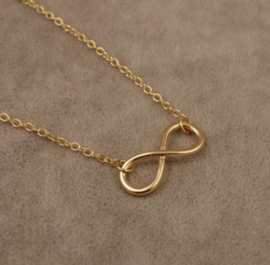 Infinity Necklace 1 - Trinket Square