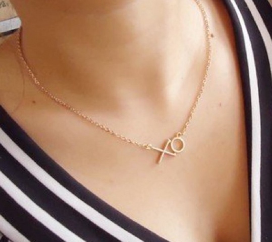 XO Necklace - Trinket Square