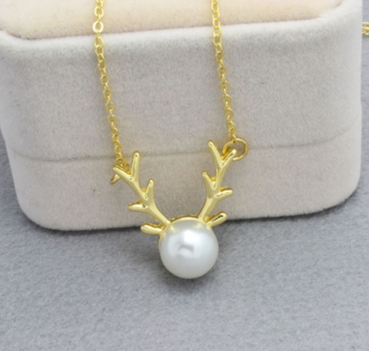 Antler Necklace - Trinket Square (2)