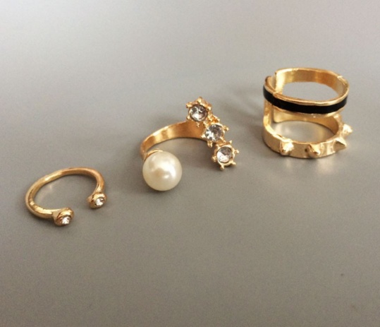 Pluto Ring Set - Trinket Square (3)