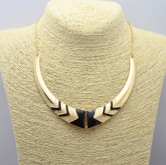 Gold & Black Tribe Necklace - Trinket Square (2)